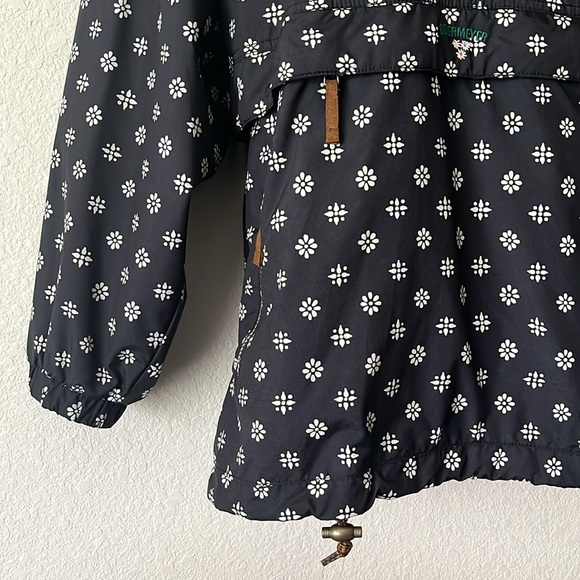 Obermeyer Ladies ski jacket - Picture 9 of 13